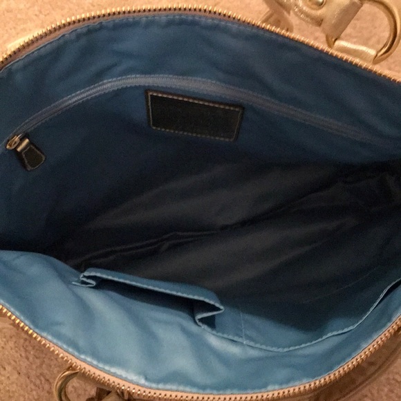 Coach purse with cover - Picture 3 of 4